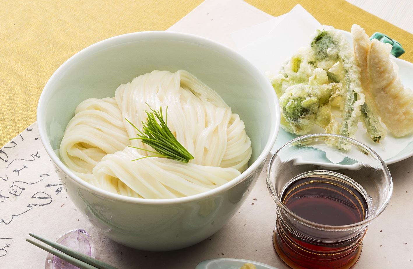 細麺（国内産小麦100％使用）